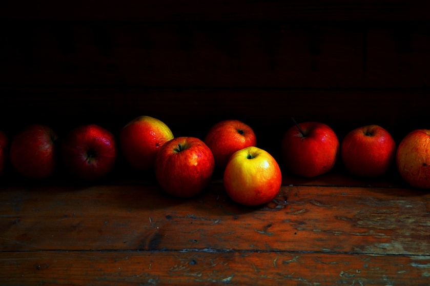 apples-maybe by rembrandt